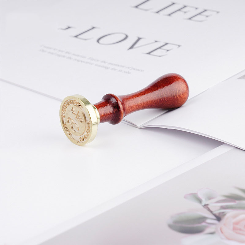 Fire Paint Seal Handle Wooden  - огляд і ціна Wax Seal Stamp Set